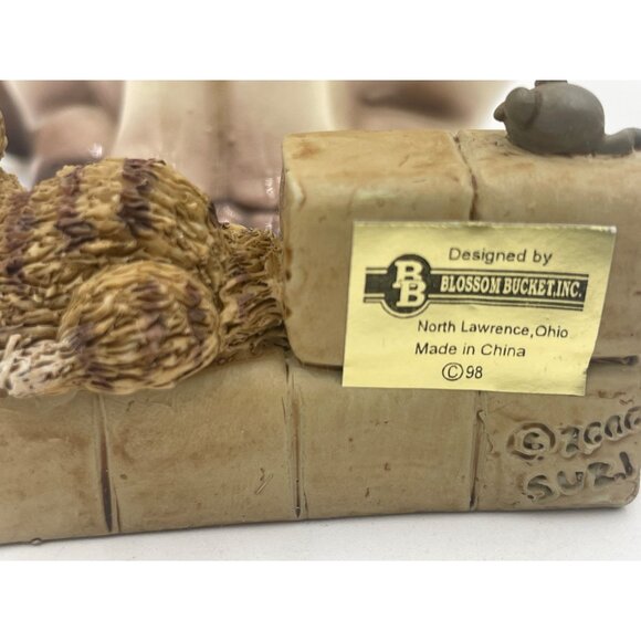 Ceramic Cat Figurine & "I Love Cats" Block Decor By Blossom Bucket Inc - Picture 3 of 11